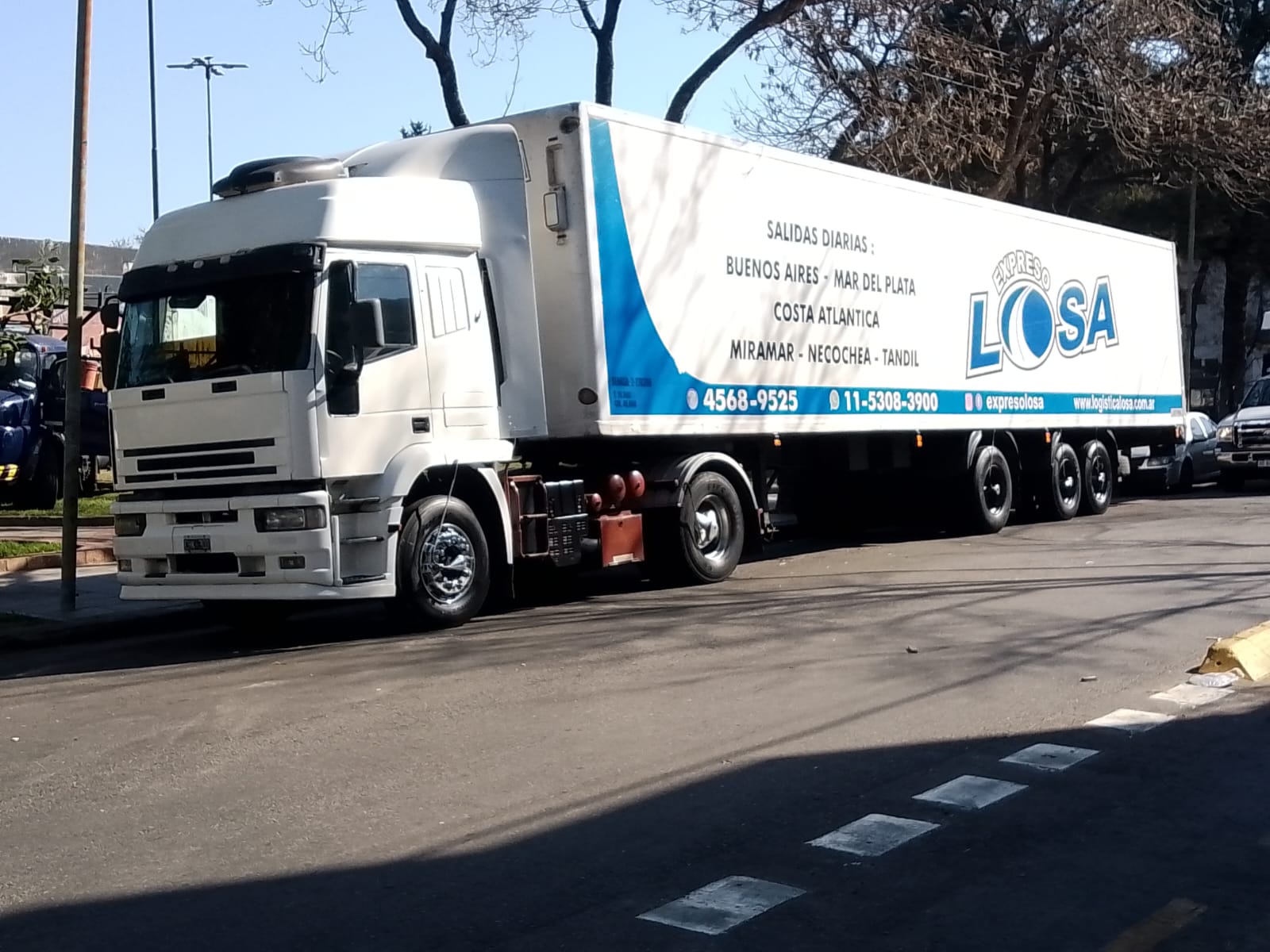 camion de expreso losa